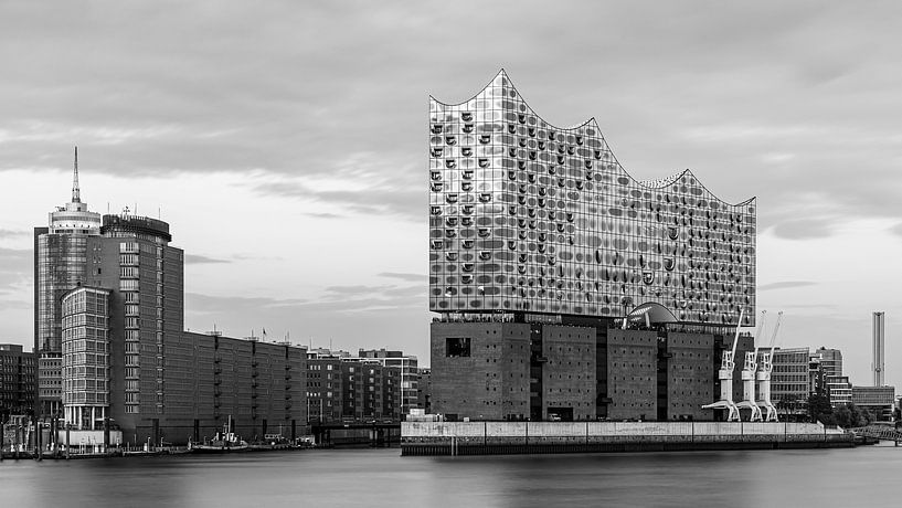 The Elbphilharmonie, Hamburg, Germany by Henk Meijer Photography