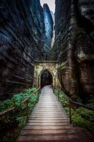A mysterious gateway