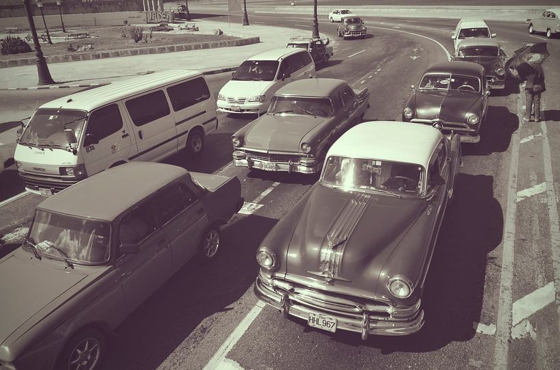 Vintage Havanna Straßenszene von Carolina Reina Photography