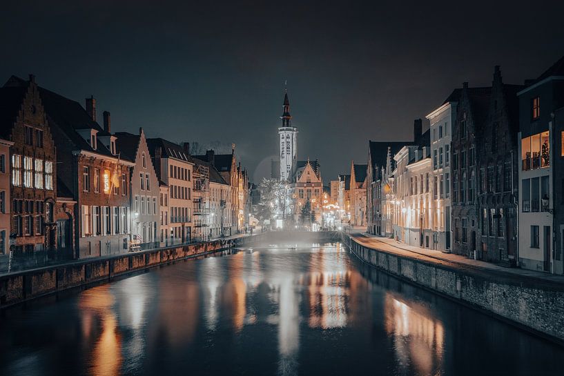 Vue de la place Jan van Eyck pendant le Winter Glow de Bruges par Daan Duvillier | Dsquared Photography