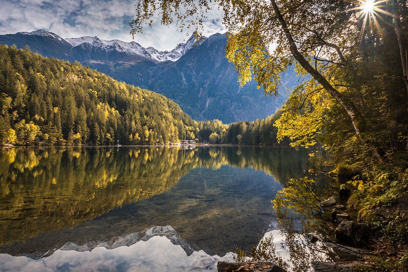 Piburgersee bij Piburg in Ötztal van Christian Müringer