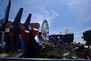 Fairground by Thomas Riess