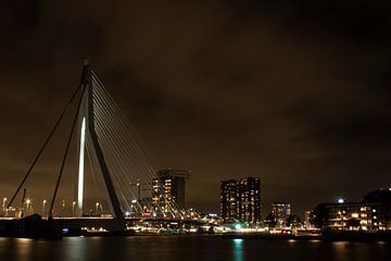 Erasmus Bridge Rotterdam by Yara Rietdijk