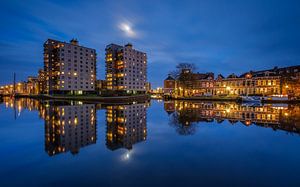 Lune au-dessus de Groningue Oosterhaven