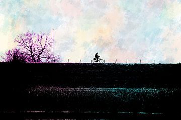 eenzame fietser op de dijk in een fluorescerend landschap van wil spijker