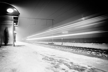 Winter Train van Tim Corbeel