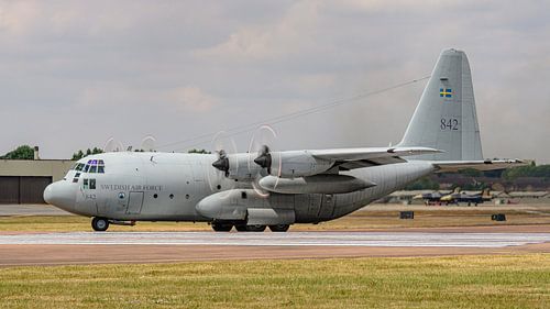 Lockheed C-130H Hercules de l'armée de l'air suédoise.