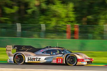 Porsche 963 hypercar racet op Spa Francorchamps van Sjoerd van der Wal Fotografie