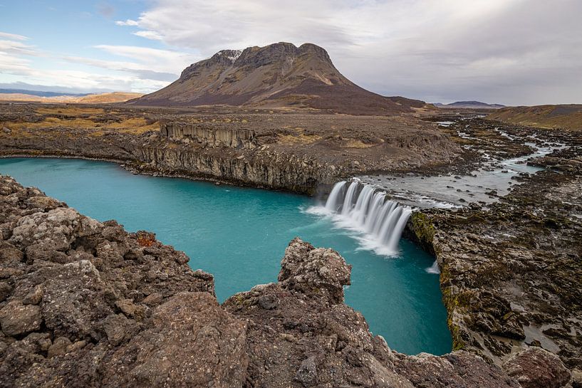 Chute d'eau Þjófafoss (Thjofafoss) par Albert Mendelewski