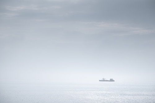 Boot im Nebel