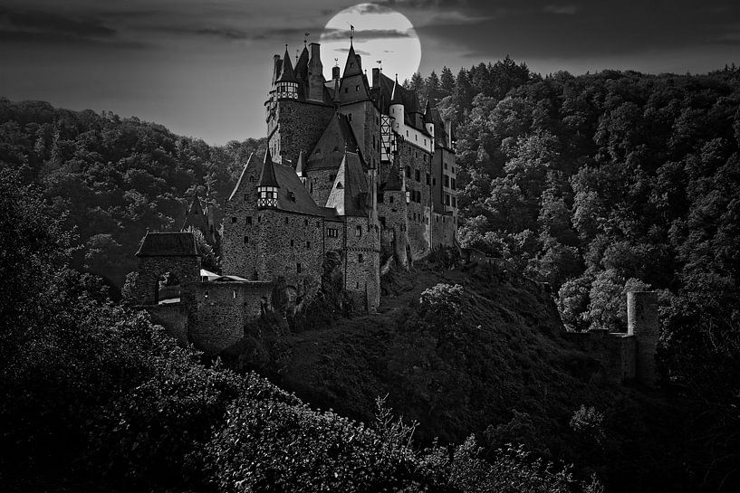 Burg Eltz by Rob Boon