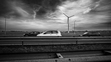 Hurrying home by Erwin van Eekhout