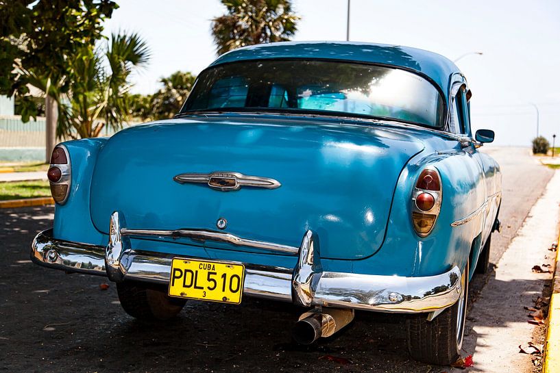 Cubaanse  Chevrolet PDL 510 (kleur) van 2BHAPPY4EVER.com photography & digital art