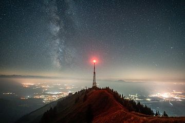 Voie lactée et ciel étoilé au-dessus de l'Oberallgäu et du Grünten sur Leo Schindzielorz