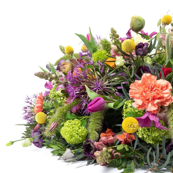 floral arrangement by Peter Abbes