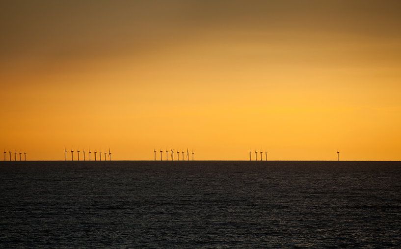 De Kustlijn by Rene Kuipers