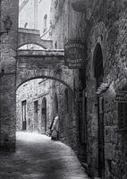 Street photography Italy - Volterra