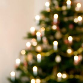 Stimmungsvoller Weihnachtsbaum - völlig unscharf von Marcel Mooij