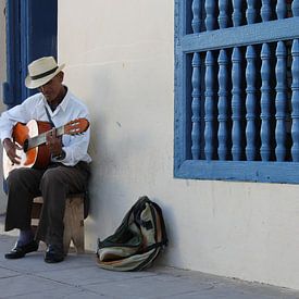 Cubaanse gitarist sur Astrid Decock