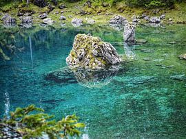 Spektakuläres Bergfoto der berühmten Drei Zinnen in den Dolomiten – ein zeitloses Motiv für alle Bergliebhaber. Klare Strukturen, beeindruckende Felswände und die unverwechselbare alpine Kulisse machen dieses Bild zum Highlight jeder Wand.