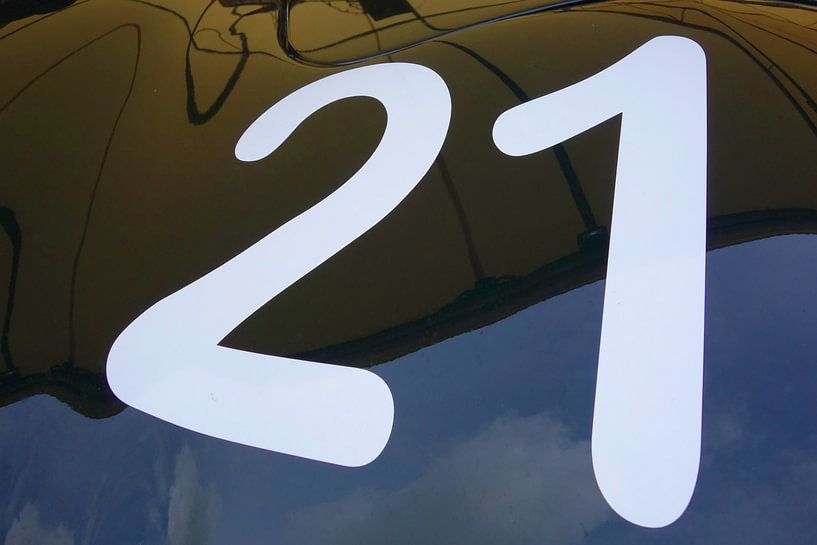 Racing No.21 von Theodor Decker