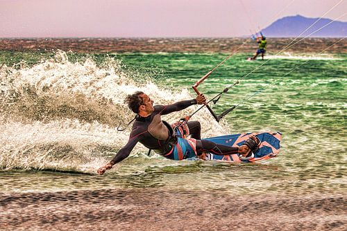 Kitesurfing