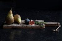 Two pears, one and a half fig and a little thime