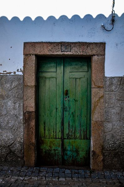 green door portugal by Sabrina Varao Carreiro