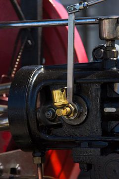 Different parts of a steam engine in close-up. 1 by Christophe Fruyt
