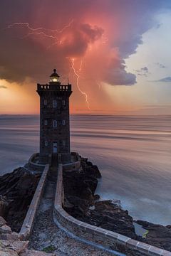 Kermorvan lighthouse in thunderstorm by Tilo Grellmann