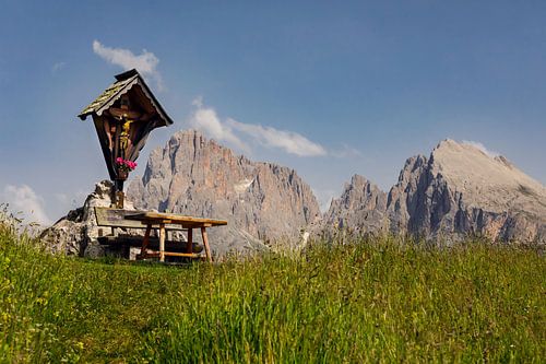 Way cross on the Alpe di Siusi