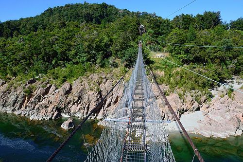 De draaibrug over de Buller Gorge