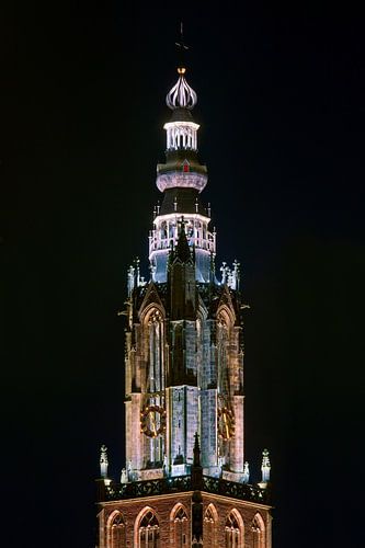 Verlichte top Onze Lieve Vrouwetoren Amersfoort