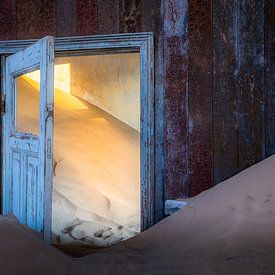 Guest Room by Thomas Froemmel