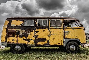 Vintage Volkswagen Transporter by Ans Bastiaanssen