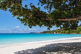 La célèbre plage d'Anse Lazio à Praslin, Seychelles sur Peter Baier