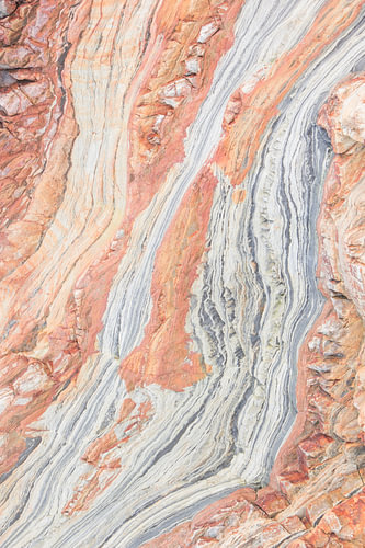 Natural stone pattern: orange and grey