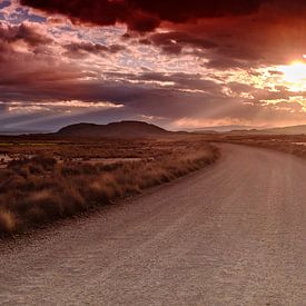 de weg door de woestijn Bardenas Reales by robin waslander