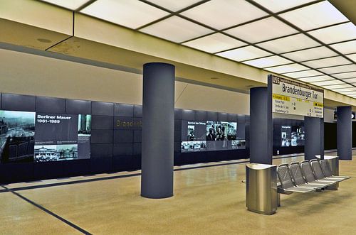 Former underground line U55 at Brandenburger Tor station by Silva Wischeropp