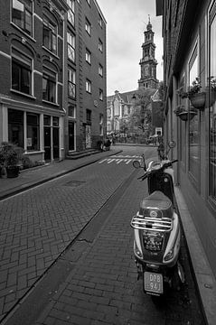 Eerste Leliedwarsstraat Amsterdam by Peter Bartelings