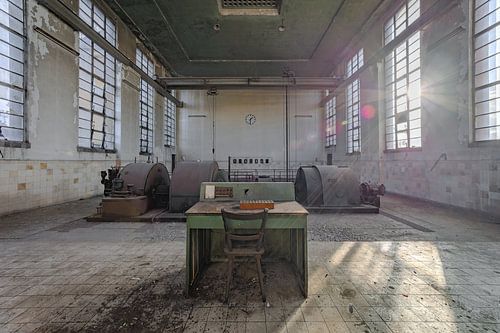 Where Time Stood Still - Abandoned Control Room