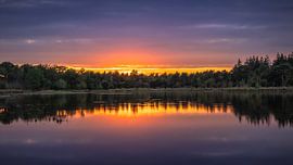 Coucher de soleil sur le Buntven sur Harold van den Hurk