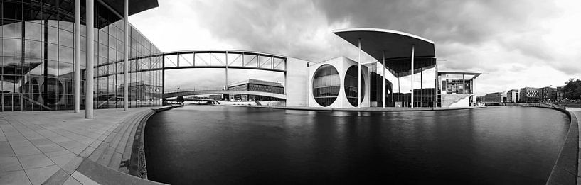 Government district Berlin - Panorama by Frank Herrmann