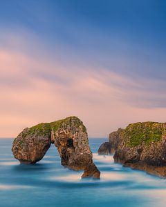 Sonnenaufgang in Castro de Las Gaviotas, Asturien, Spanien