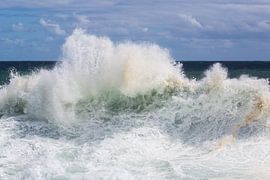 Brechende Welle von Peter Leenen