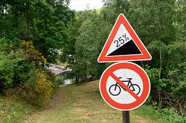 25% steep by Richard Wareham