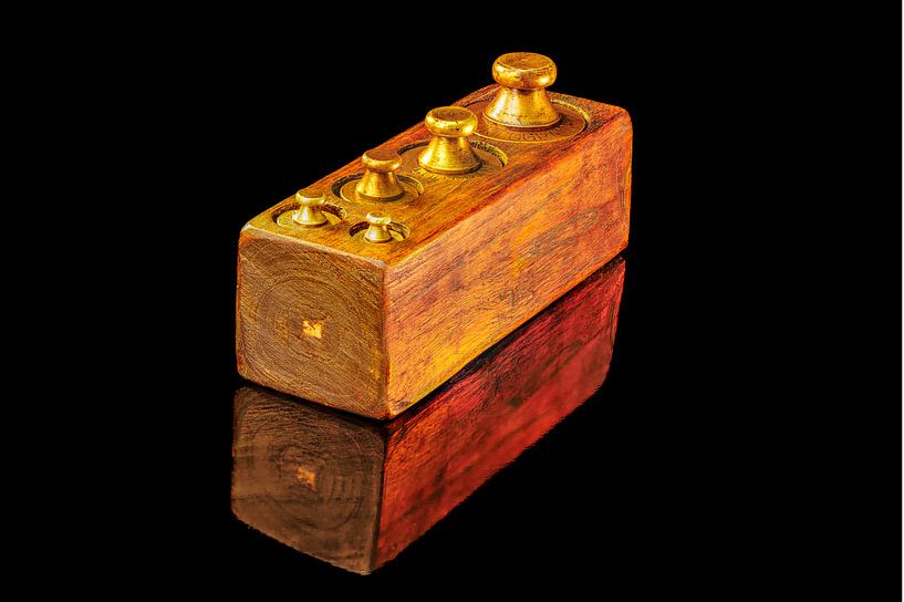 Copper button weights, there was nothing to tamper with or was there? by foto by rob spruit
