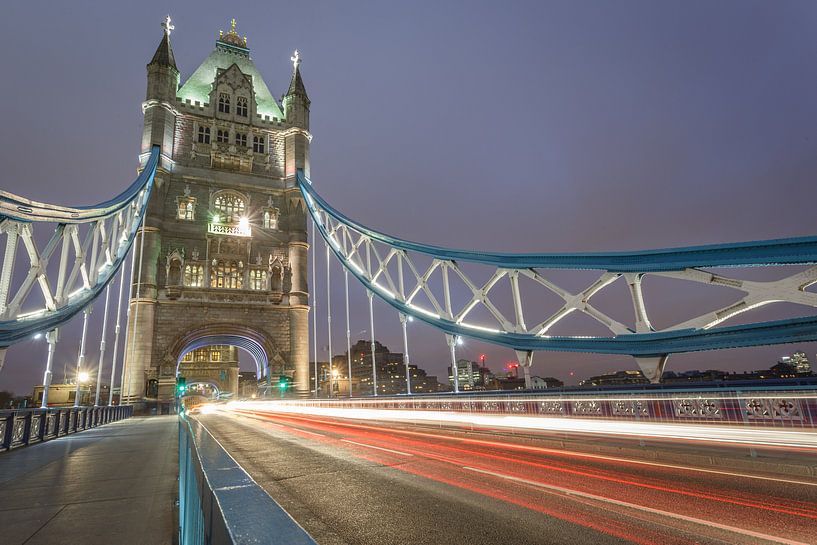 Light trails at London Tower Bridge by Pieterpb