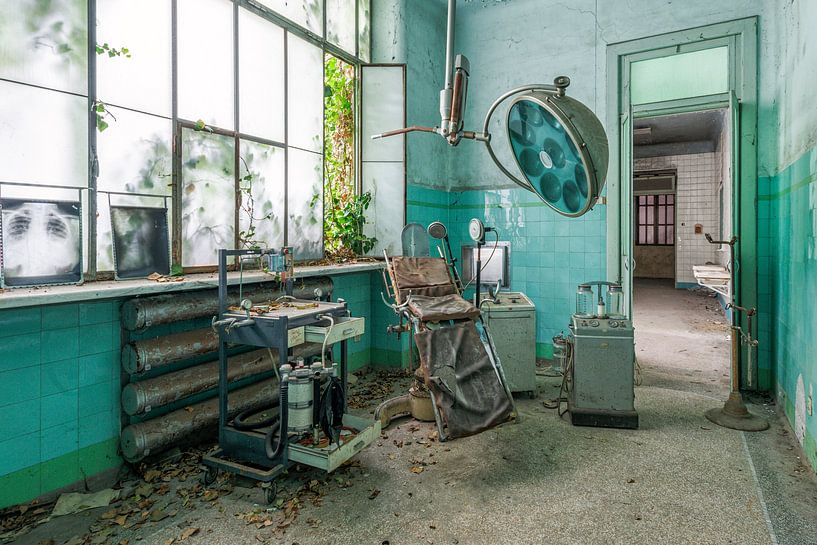 Verloren plaats - wat blijft er over als de persoon vertrekt - verlaten psychiatrie van Gentleman of Decay