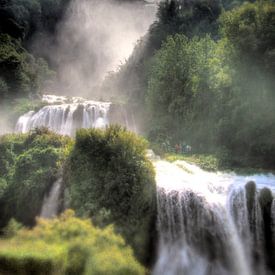 Terni-Wasserfall von Sander van Geest